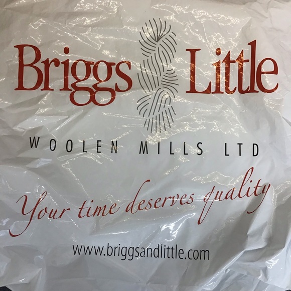 Felting wool lot bundle.  Carded wool from Briggs and Little. - Picture 3 of 3